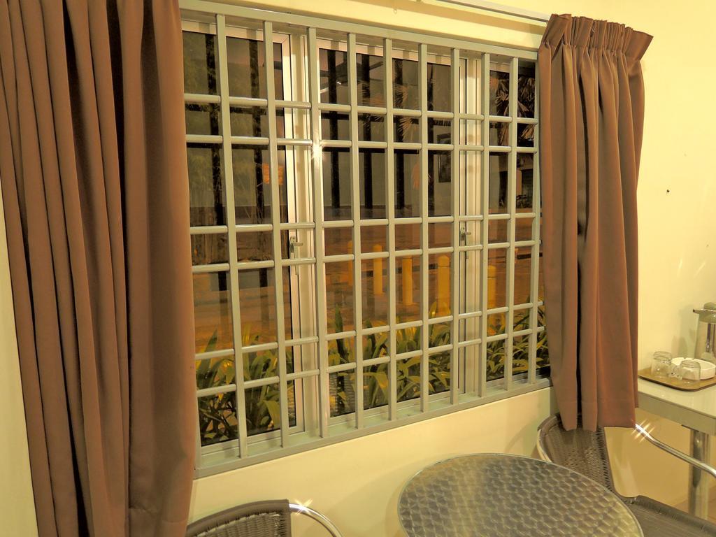 Hotel Seri Nilai Zewnętrze zdjęcie